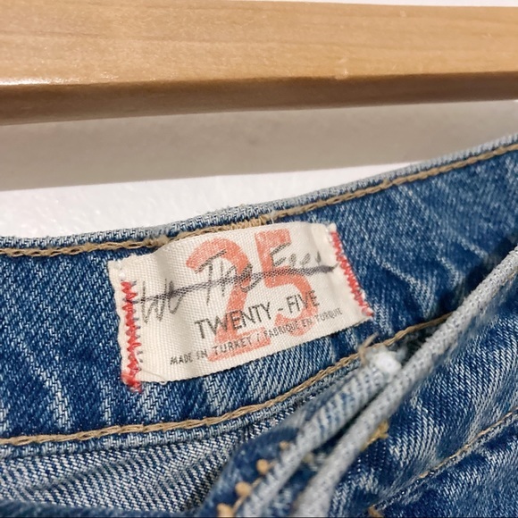 Free People Jeans Bren High Waist Distressed Boyfriend Jean Size 25 NWOT - Picture 6 of 11